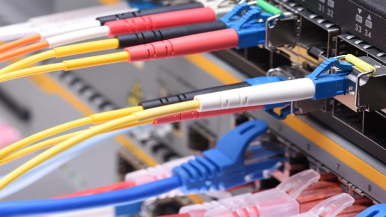 Exploring the Efficiency of MPO Trunk Cables in Data Center Networking